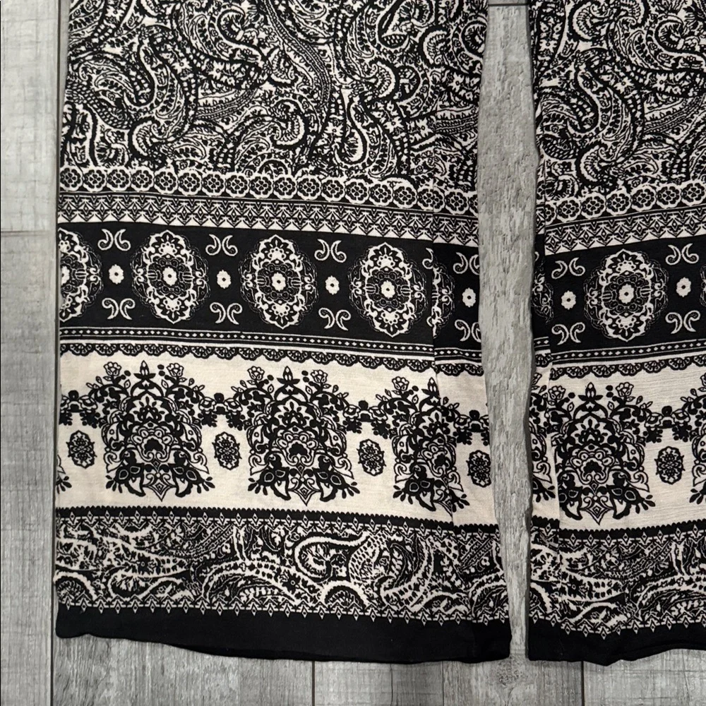 MAXINE NICHOLS Boho Wide Leg Pants